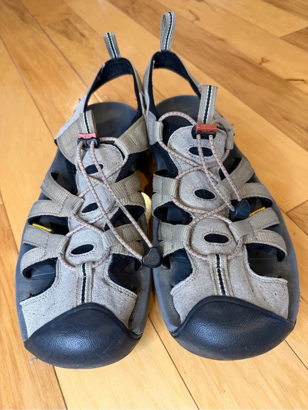 KEEN Newport H2 Men’s Waterproof Sandals Sz 11.5 Taupe Gray Hiking Water Shoes